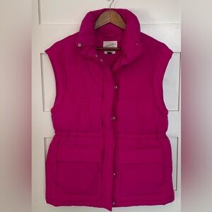 Women’s Universal Thread Fuchsia Puffer Vest